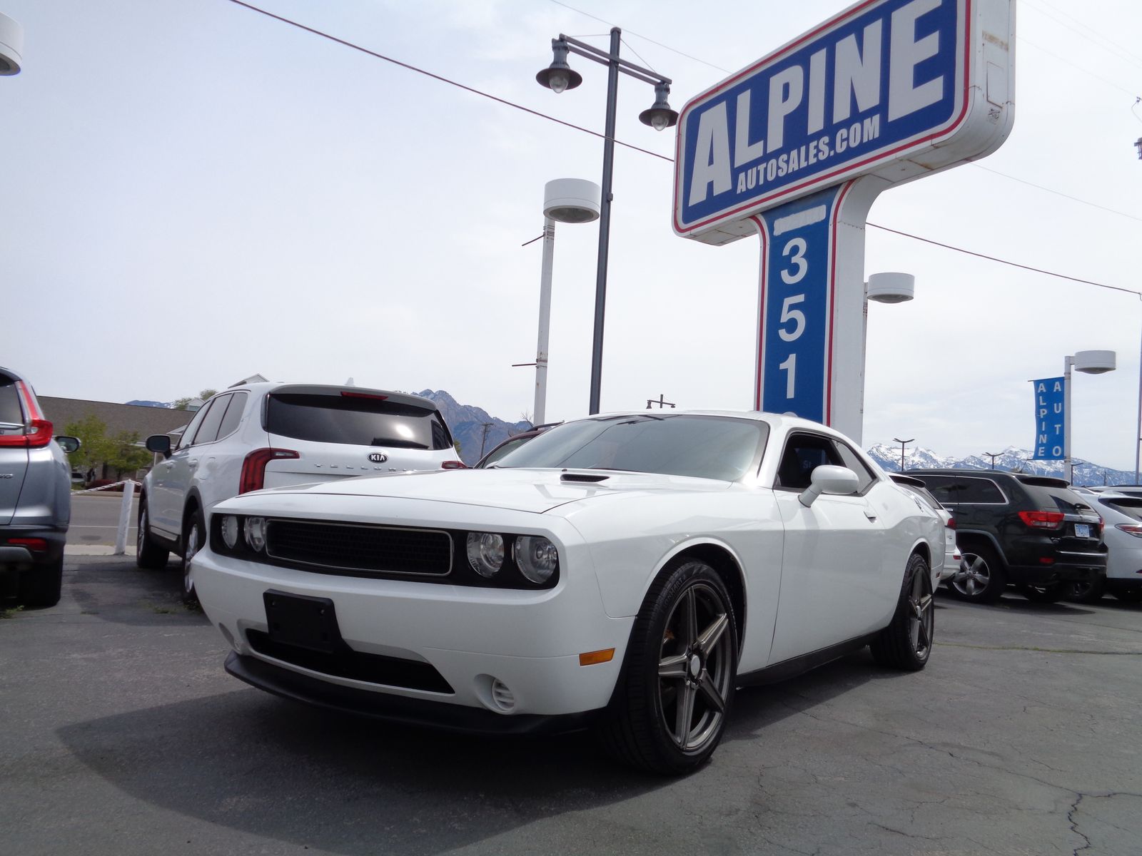 2013 DODGE CHALLENGER SXT