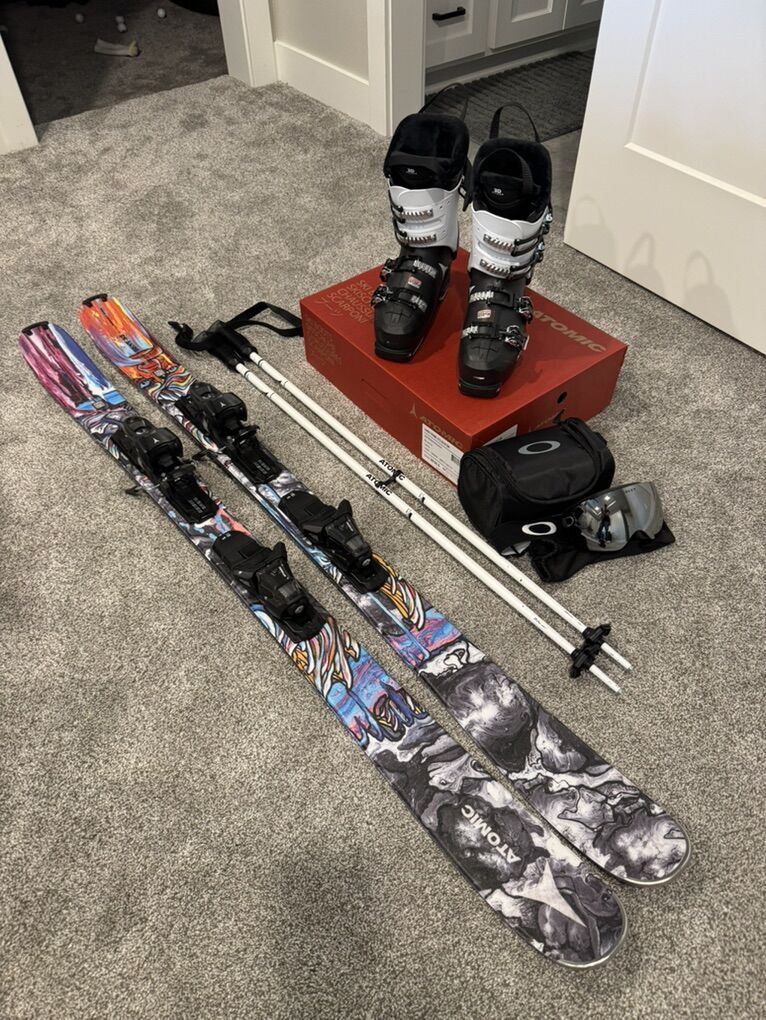 Atomic Ski Package - Skis, Boots, Poles, Googles