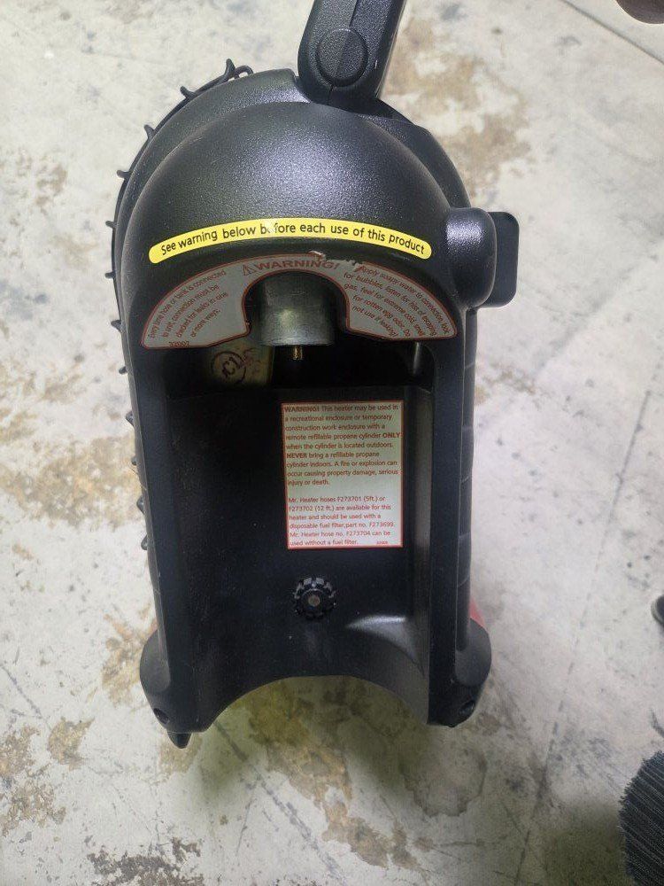 Main image 3