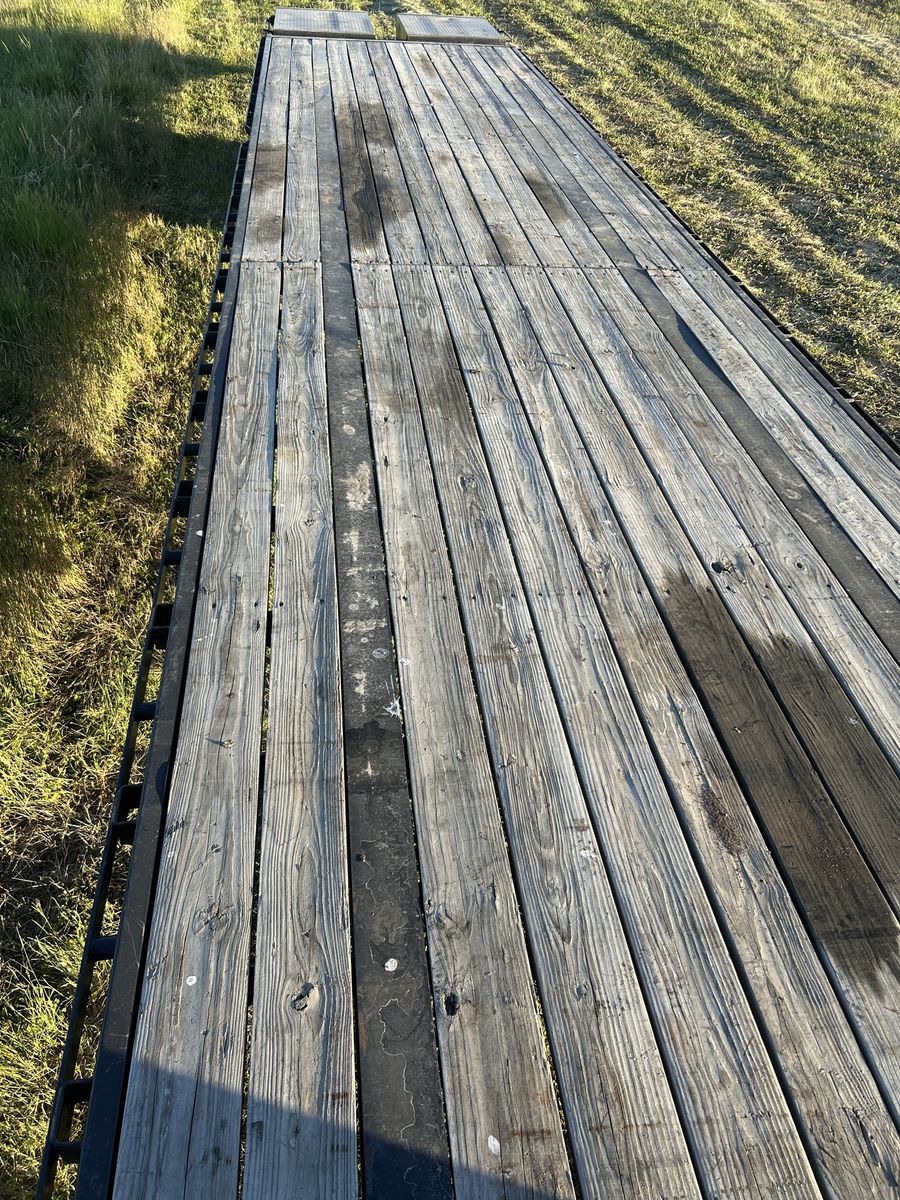 Main image 5