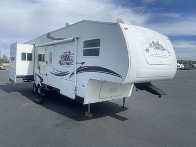 2005 Dutchman Denali 31MG