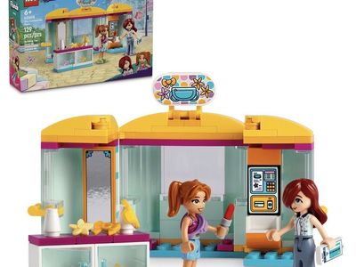 LEGO Friends Tiny Accessories Store 42608 - NEW