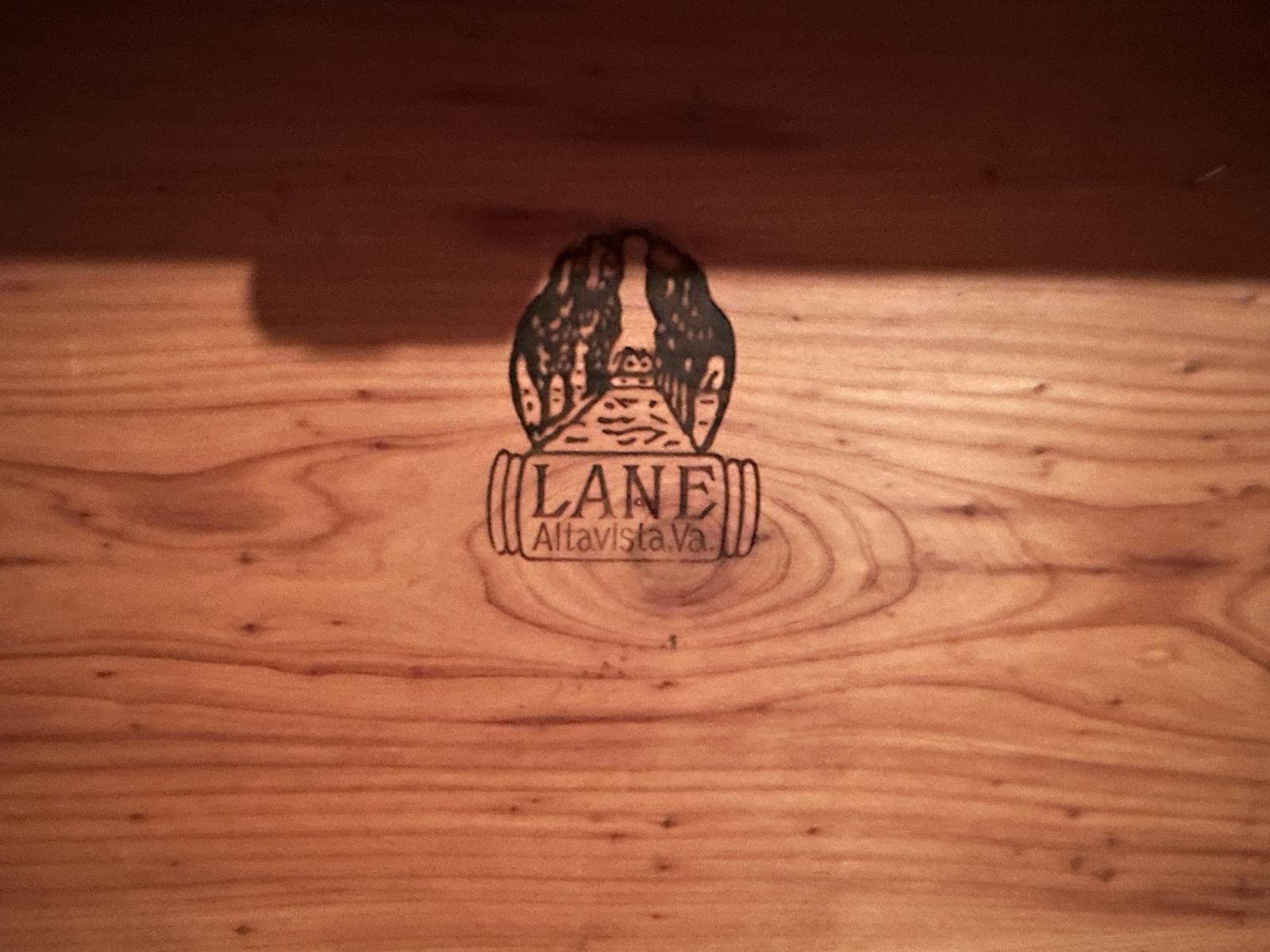 Main image 2