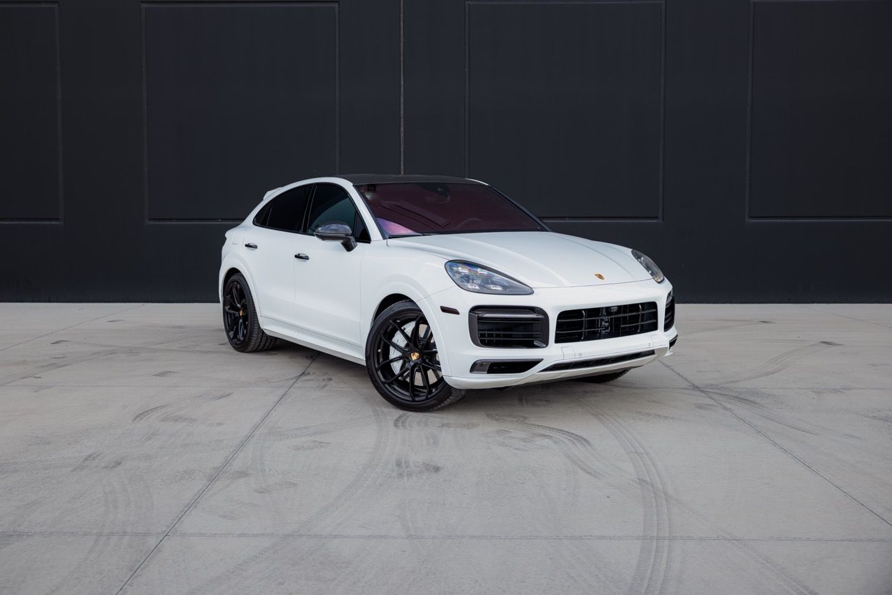 2021 Porsche Cayenne GTS Coupe