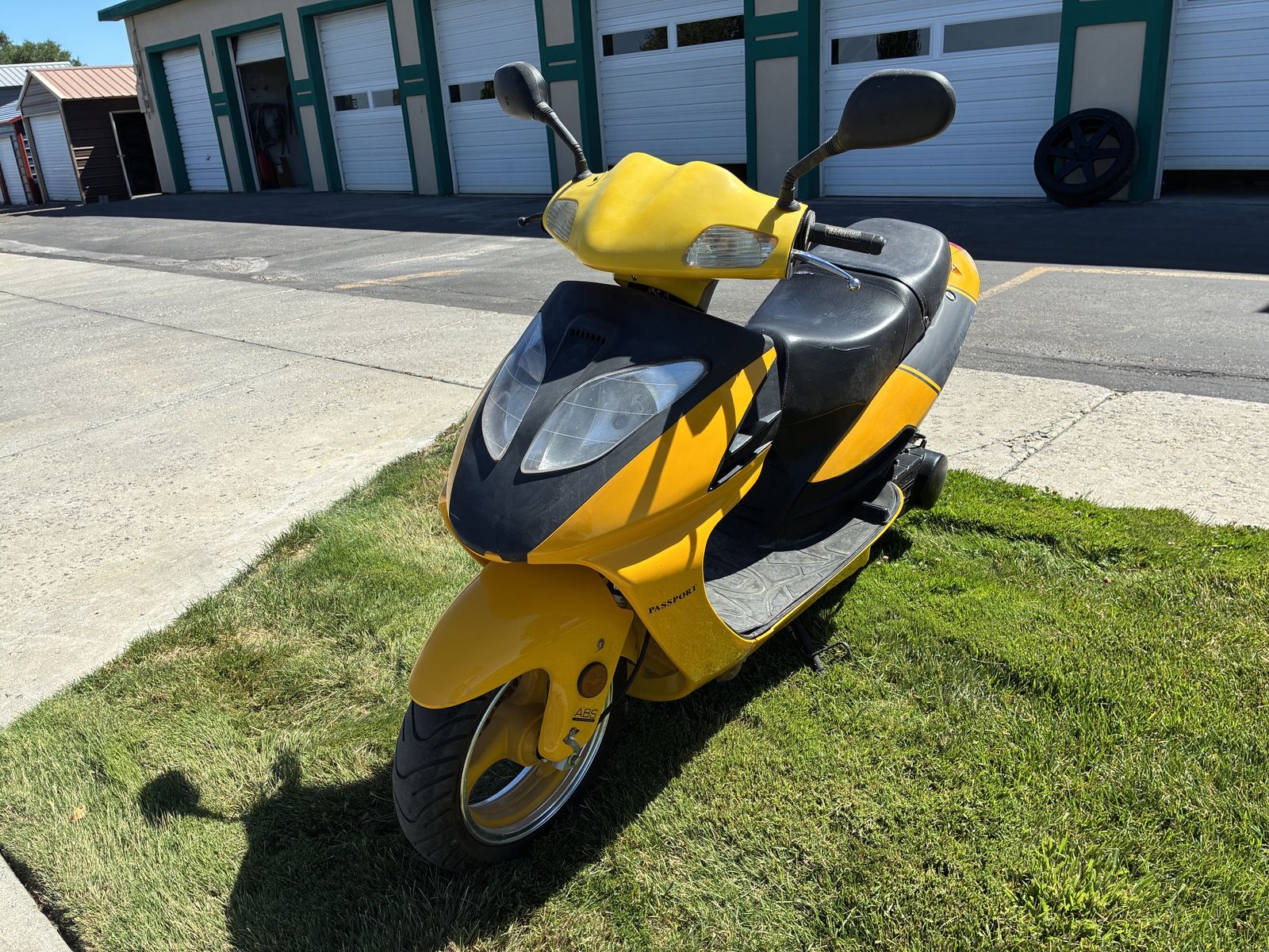 2006 JMST JSD150T2 Yellow Scooter