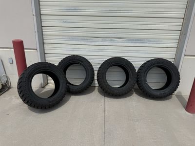 Celimo Prevail M/T 35X12.5R20 mud terrain 35” tires in new condition