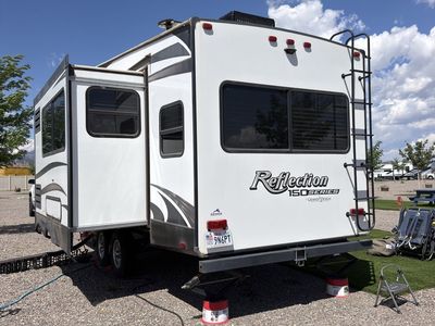 UPGRADED 2018 Grand Design Reflection 230RL