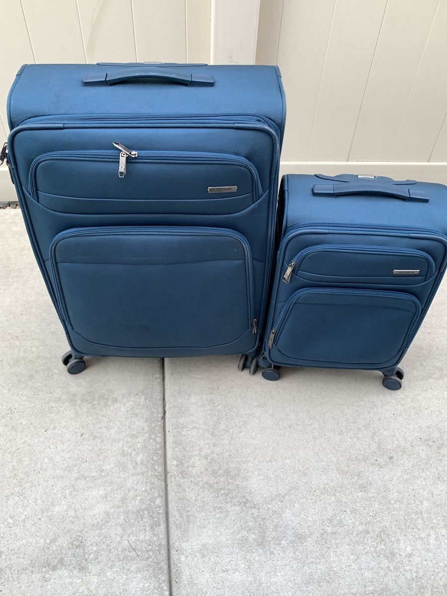 TWO PIECE BLUE SAMSONITE LUGGAGE SET