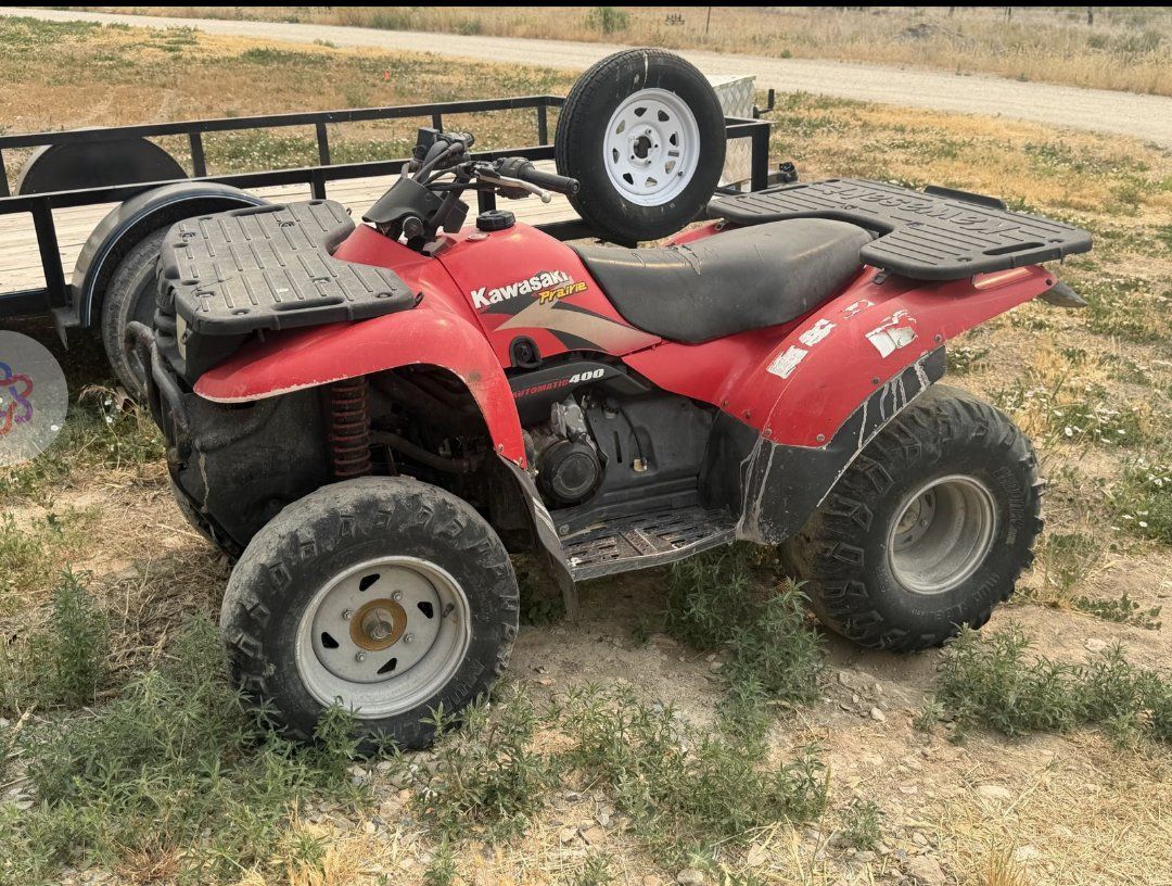 Prarie 400 4x4 Super Clean!