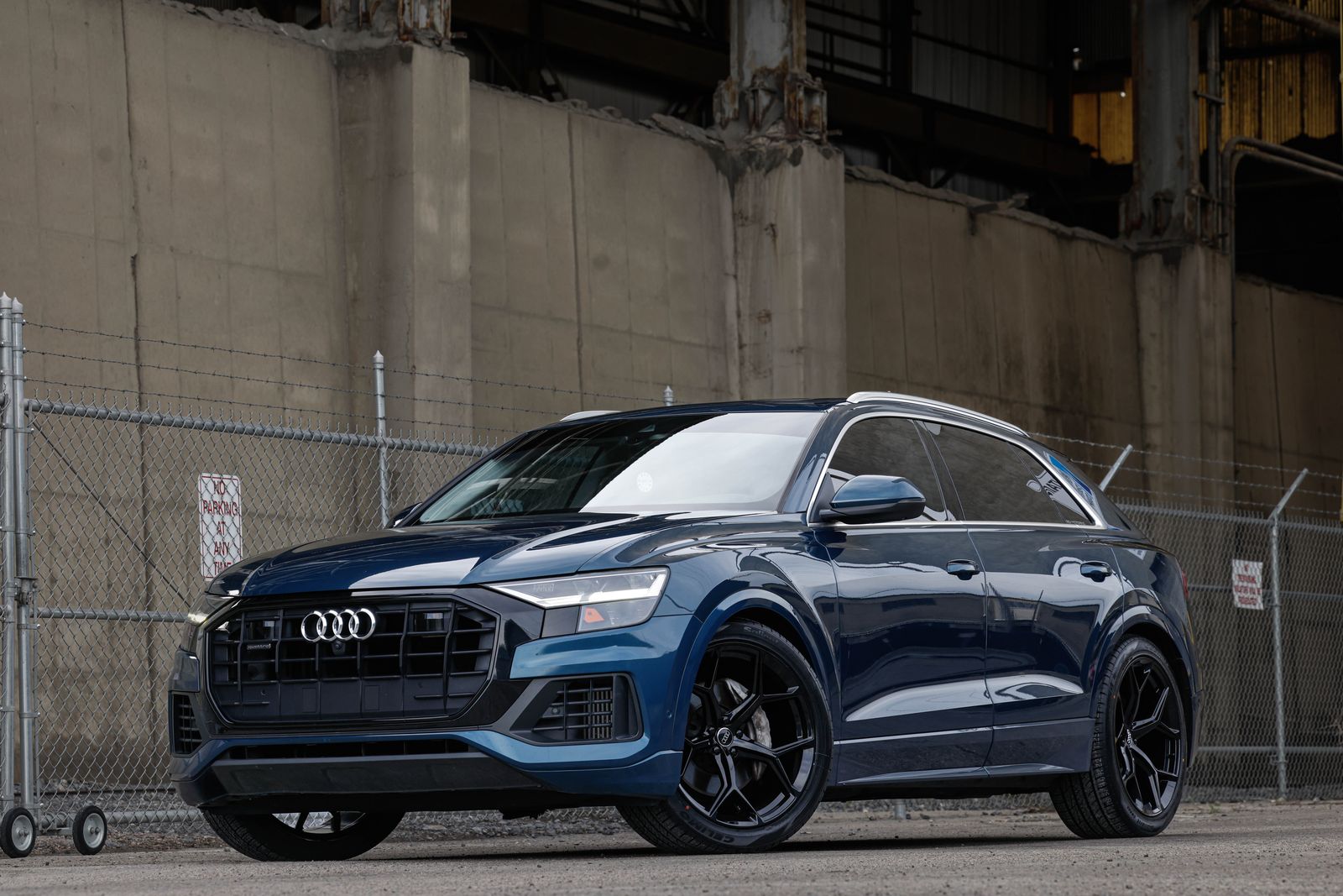 2019 Audi Q8 quattro Premium Plus 55 TFSI