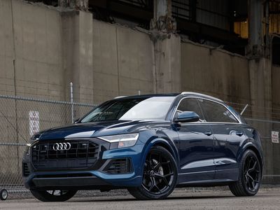 2019 Audi Q8 quattro Premium Plus 55 TFSI