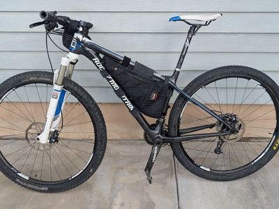 Rock Mountain Vertex Mountain Bike