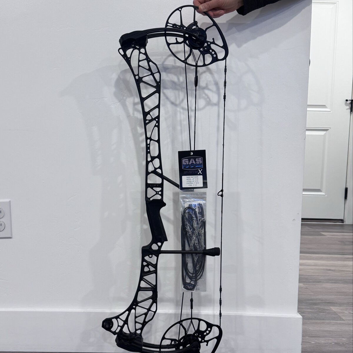 2025 Mathews Lift XD