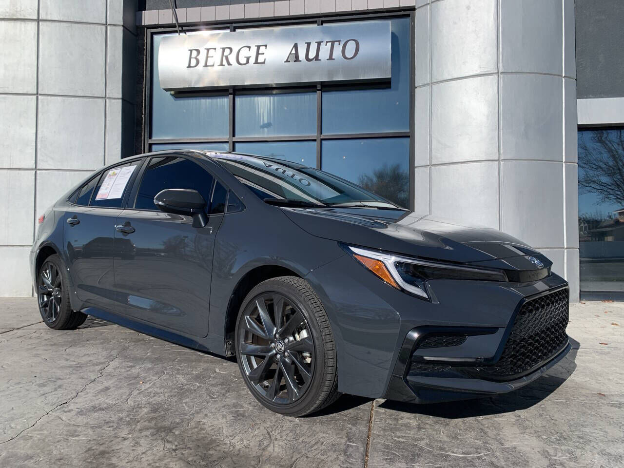 2025 Toyota Corolla Hybrid SE