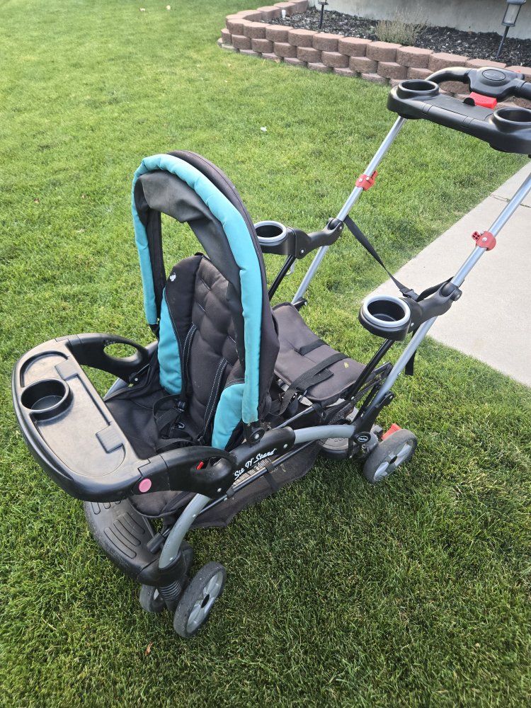 Baby Trend, dual stand stroller