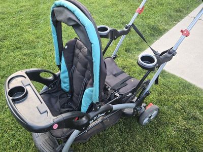 Baby Trend, dual stand stroller