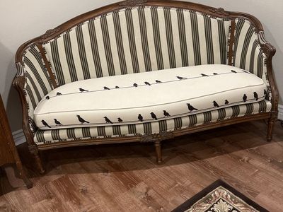 Gorgeous Vintage Loveseat!