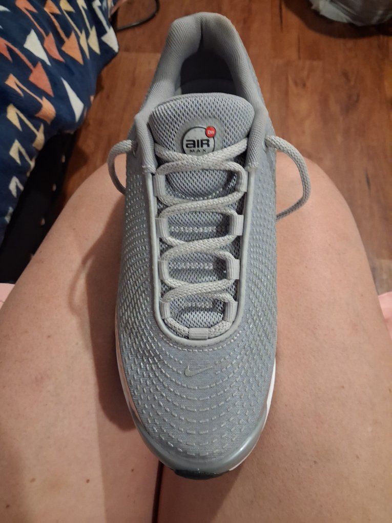 Women's Nike Air Max Grey Running Shoes - Size 8