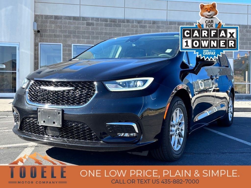 2024 Chrysler Pacifica Touring L