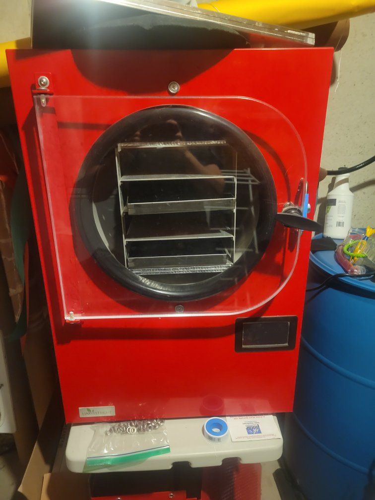 Harvest Right Freeze Dryer Project - $1000 obo