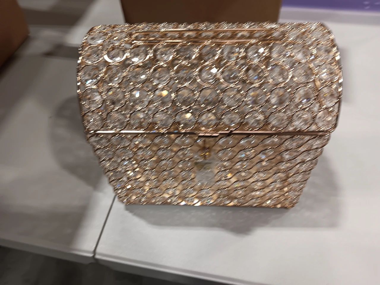 Main image 3
