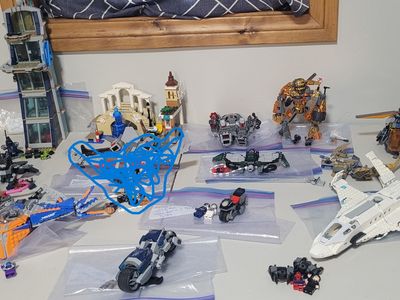 11 Lego Marvel sets prices in the description