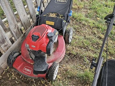 Toro Recycler 22" Gas Walk-Behind Self-Propelled Lawn Mower w/ Bagging & Mulching