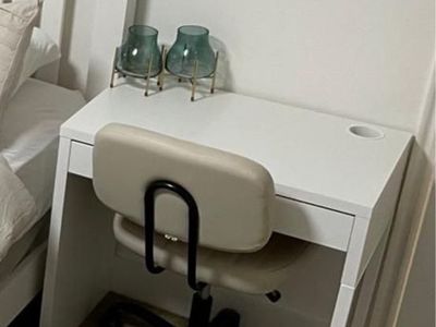 White Desk + Chair Set - Clean, Modern, like New