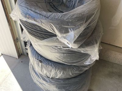 Set of 4 Car Confidence C3 Tires (225/60R17 99H)