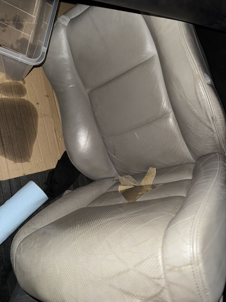 Acura Tl driver Seat