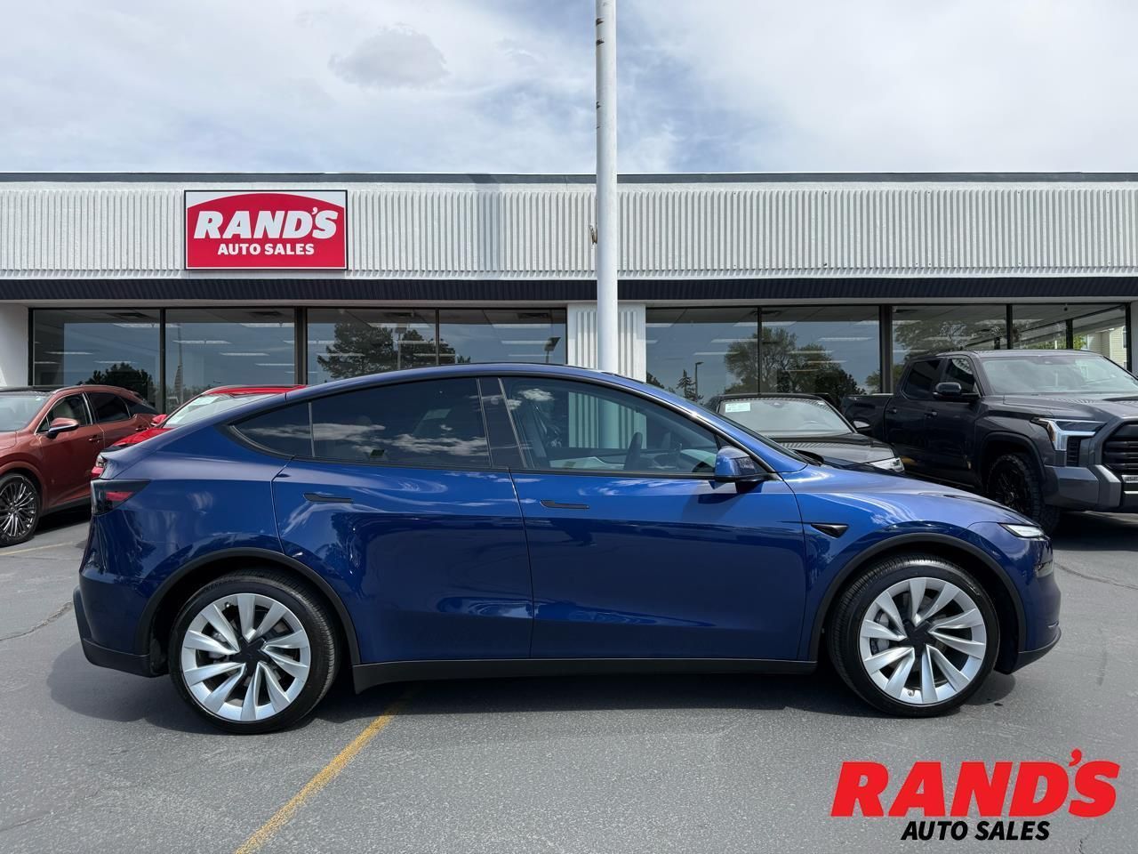 2026 Tesla Model Y Premium