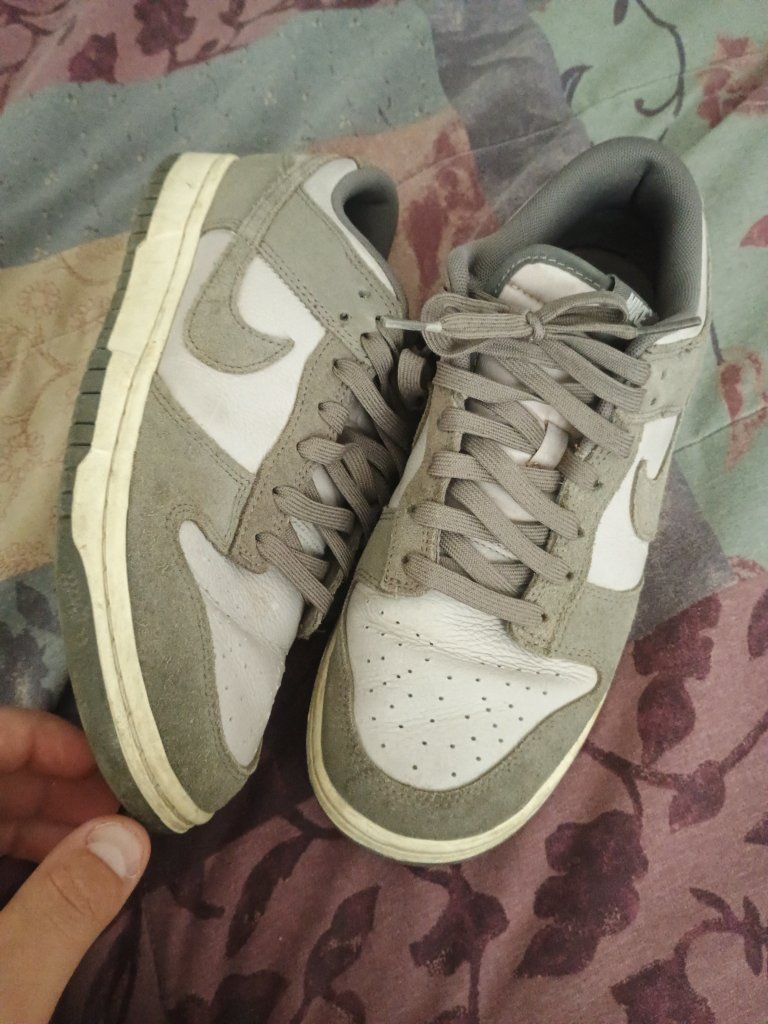 Nike shoes