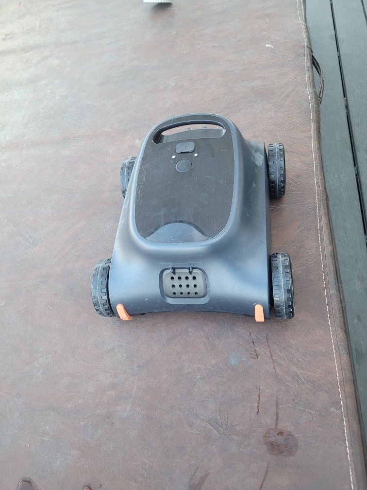 Robotic Pool Cleaner, Cordless Robotic Pool Vacuum for Above Ground Pool,
