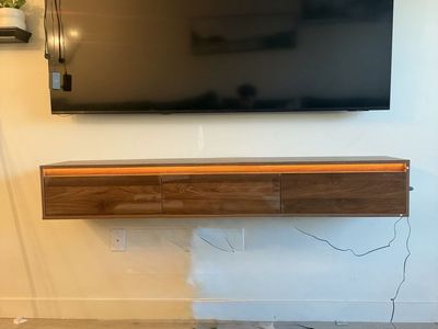 Tv stand