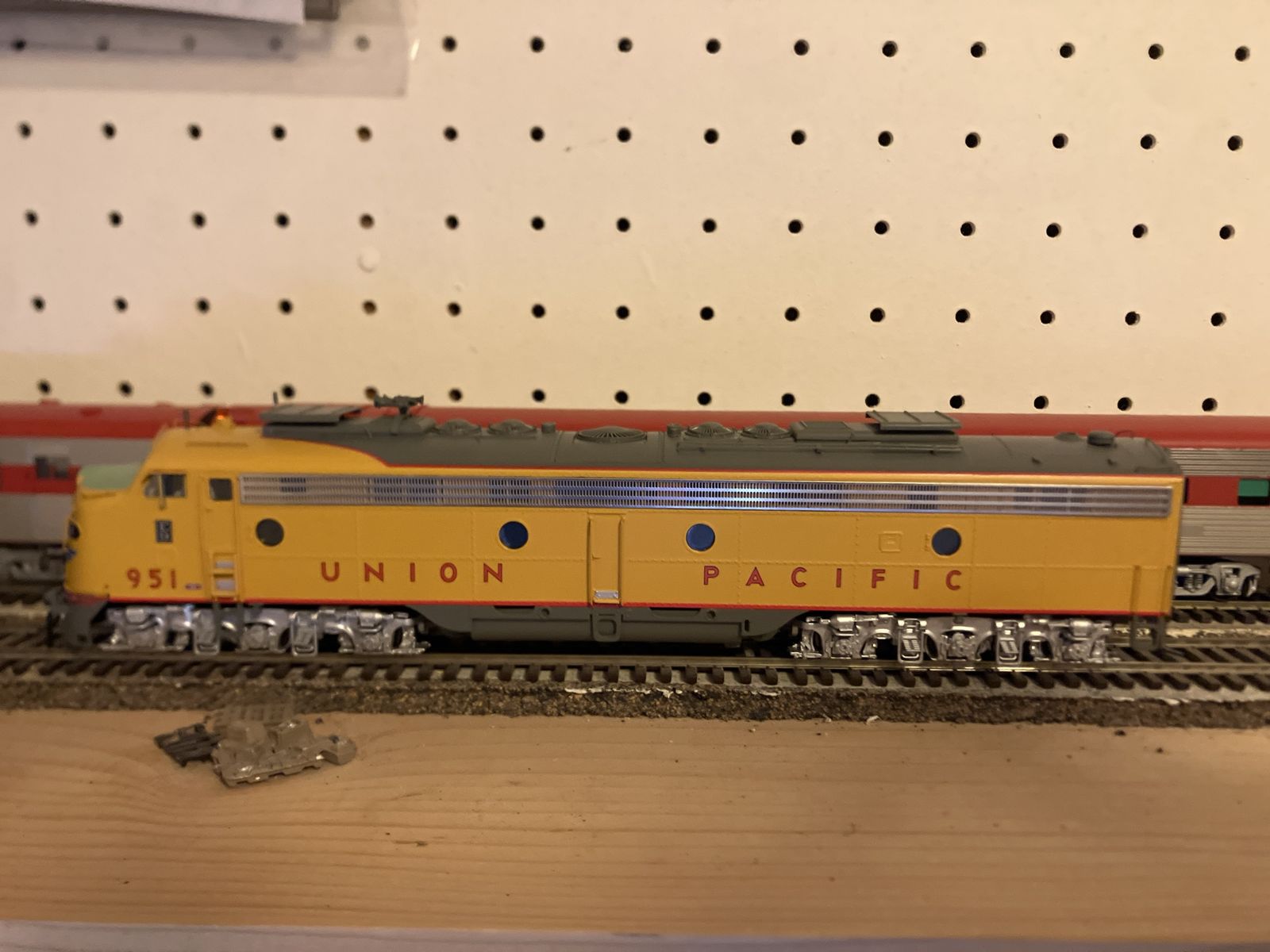 HO Walther’s Proto Union Pacific E9M
