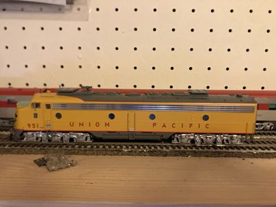 HO Walther’s Proto Union Pacific E9M