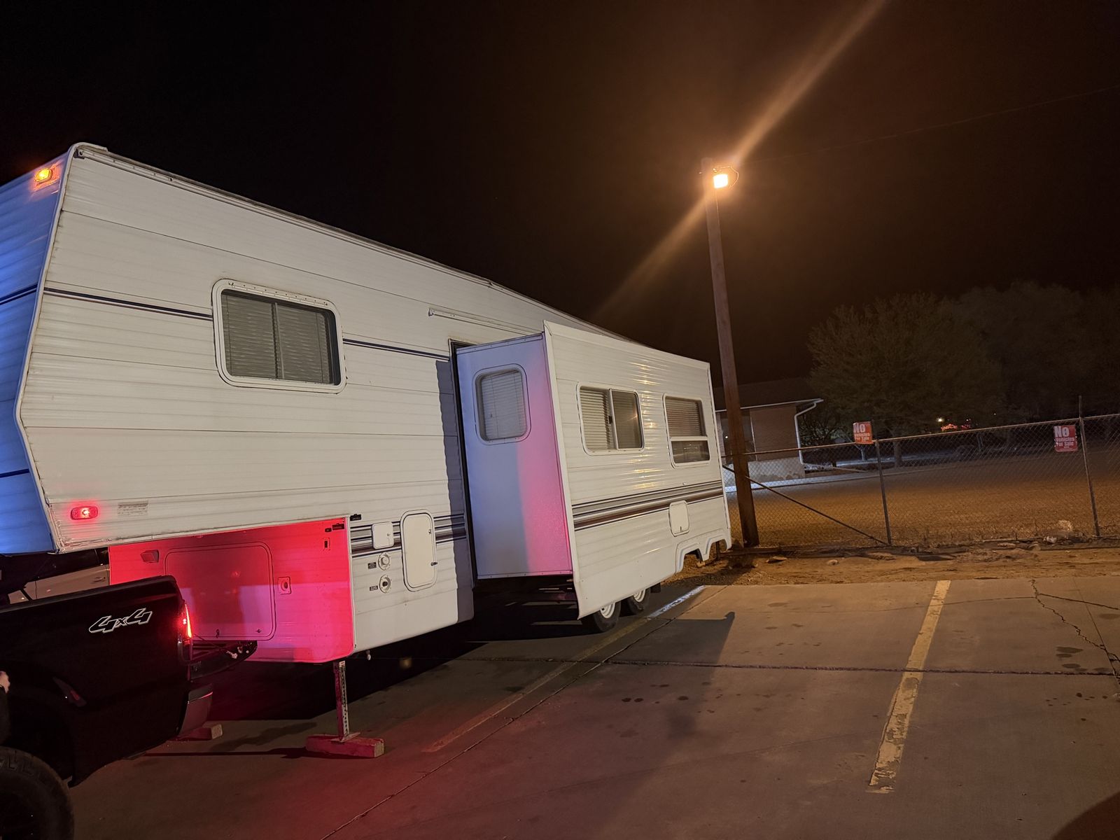 2002 keystone fifth wheel