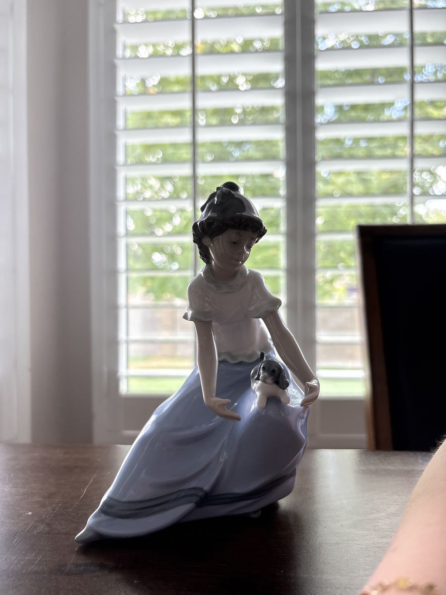 Statue vintage