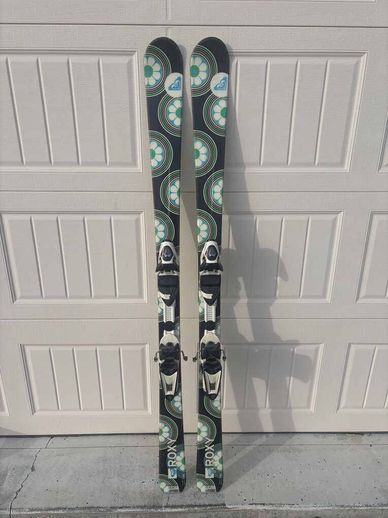 Roxy Skis 146 C M