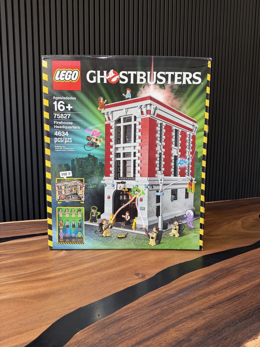 LEGO Ghostbusters Firehouse Headquarters #75827 *RARE*