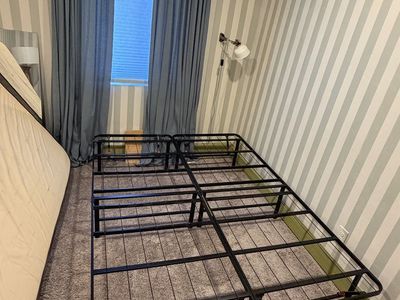 Queen Size Metal Platform Bed Frame - Amazon Basics, Foldable, Guest Room Used