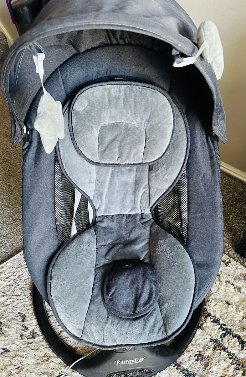 Like new baby swings