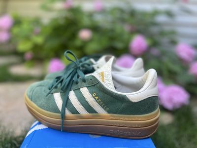 Adidas Gazelle Bold W Platform Sneakers in Green, White, and Gold - Women's Size 7.5