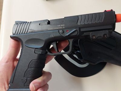 Evike Airgun - APS Shark Full Auto Select-Fire CO2 and Green Gas pistol