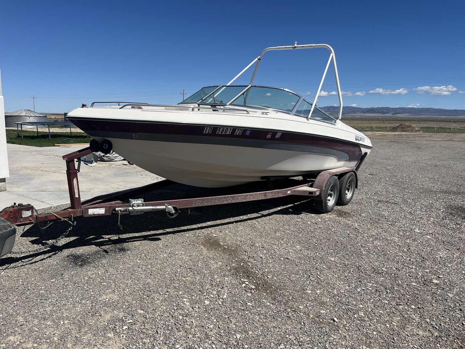 20ft 1994 Blue Water Ski Boat