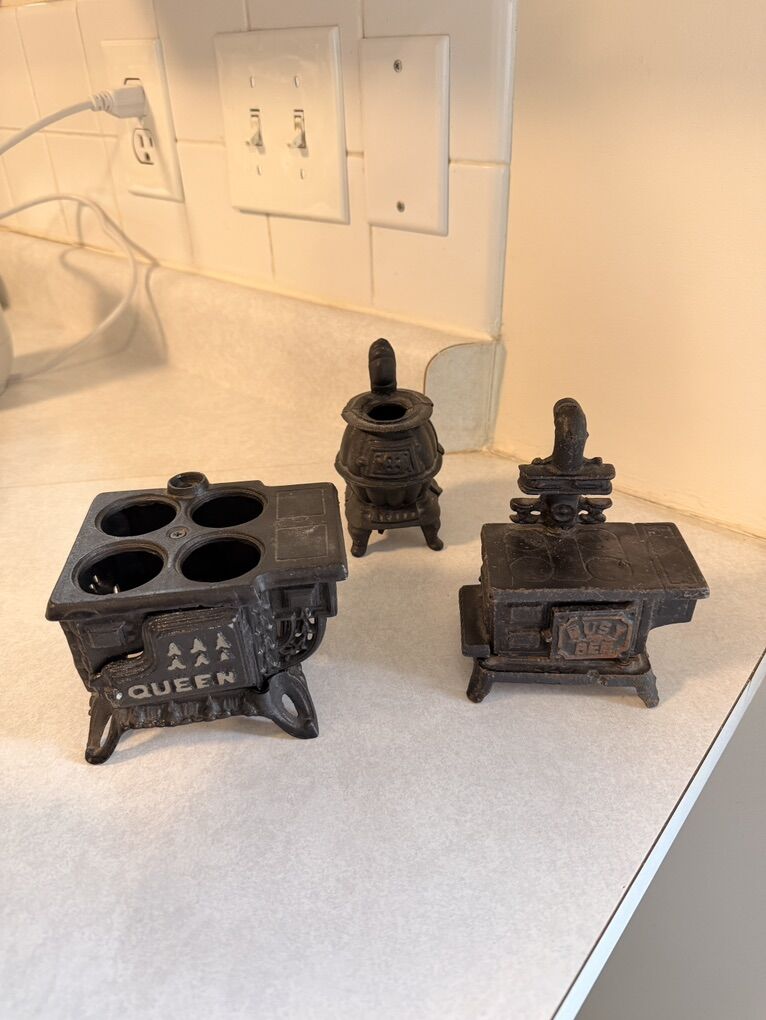 Antique Set If 3 Cast Iron Doll Furniture Vintage