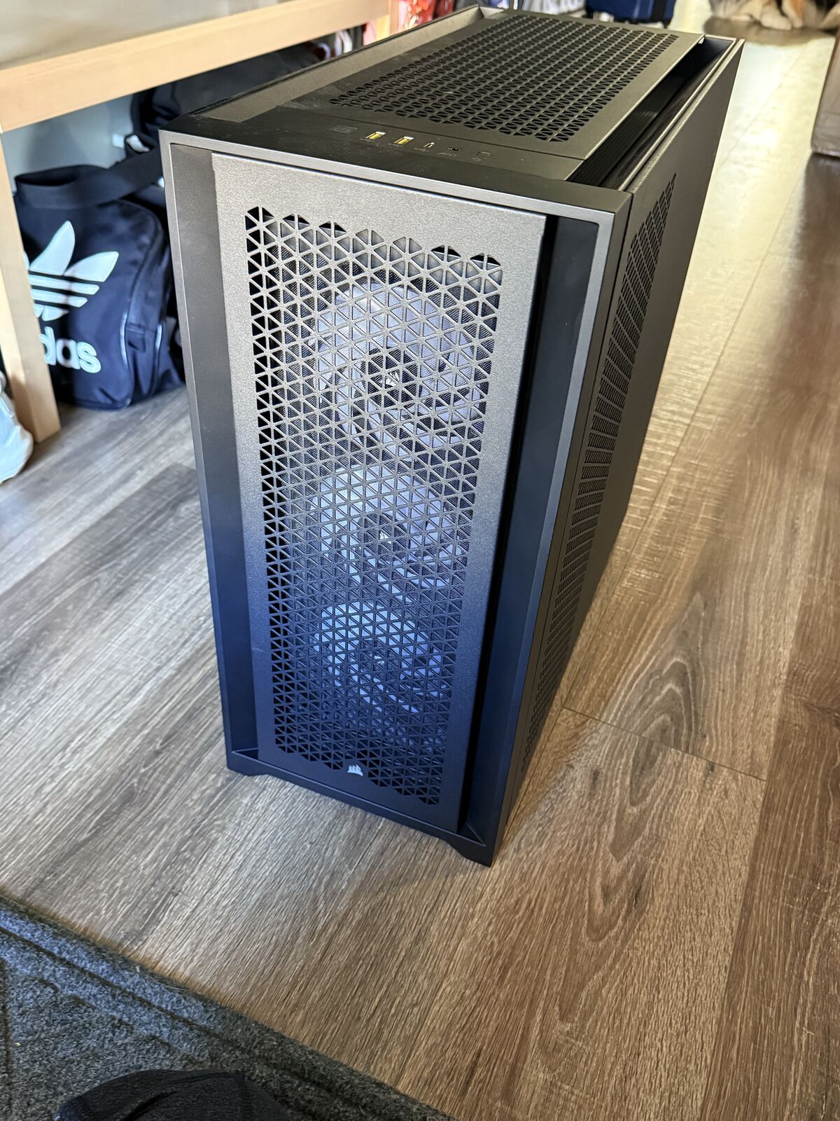 Custom gaming pc 1tb like new