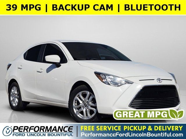 2017 Toyota Yaris Base