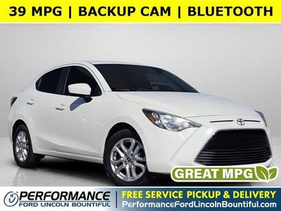 2017 Toyota Yaris Base