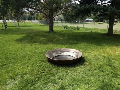 Cone crusher liners for fire pits